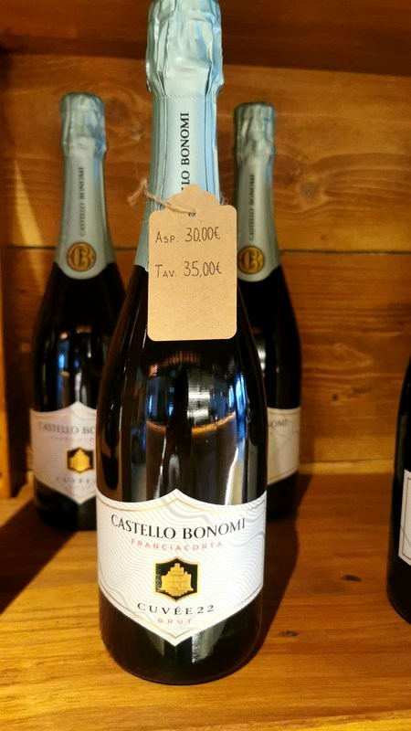 Castello Bonomi Franciacorta Cuvée 22