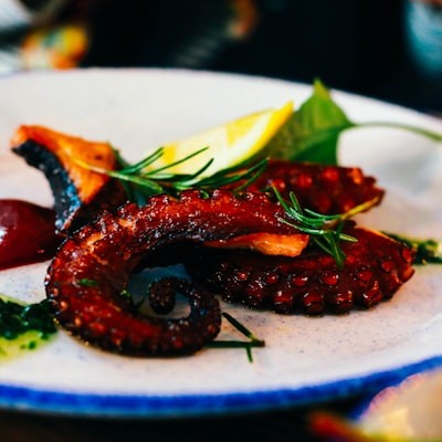 Polpo Provolone con Olive Taggiasche